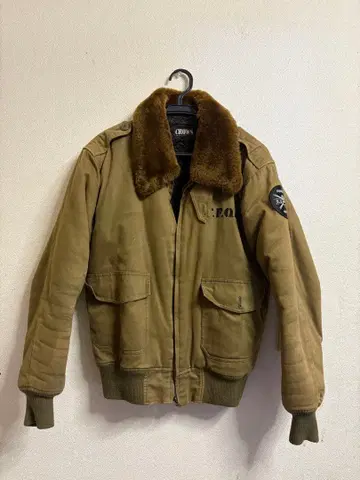 CROWS 무장전선 T.F.O.A 크롭헤즈 올리브색 M 사이즈 레어