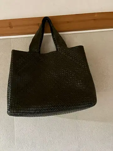 요건 레일 토트백 고트 메쉬