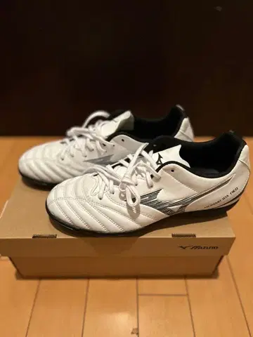 미즈노 모렐리아 네오 화이트 축구화