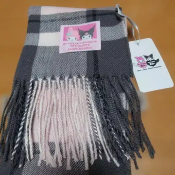 산리오 50주년 30주년 기념 체크 무늬 머플러