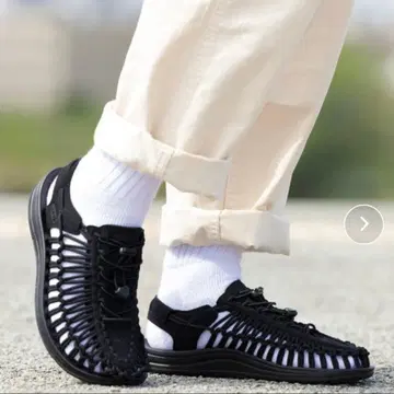 KEEN 유니크 27.5 블랙