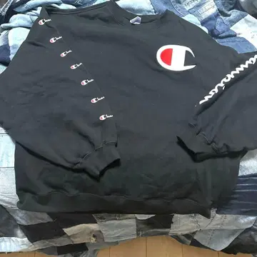 로데오 크라운 챔피온 콜라보