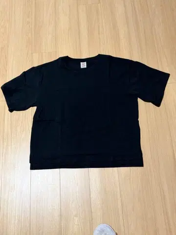 CROSS & STITCH 블랙 T셔츠 M사이즈