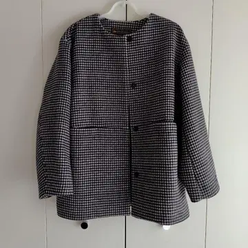 컨디션 최상 저널 스탠다드 리룸 노카라 숏 코트