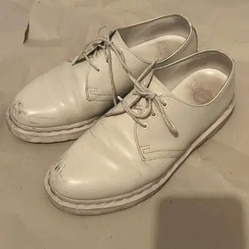 닥터마틴 화이트 3홀