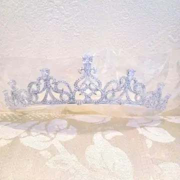 [ 미개봉 미사용품 ] 러브티아라 하트 크리스탈 티아라 실버