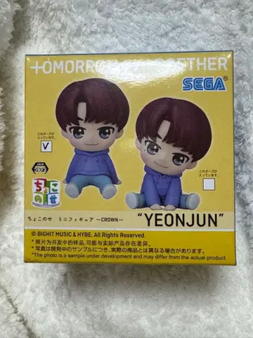TOMORRW x TOGETHER 춍코노세 미니 피규어 영준