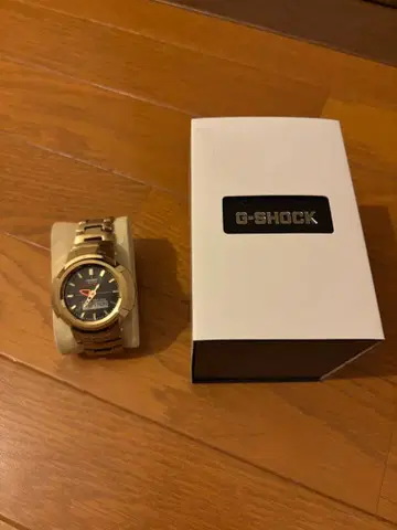 손목시계 G-SHOCK AWM-500GD-9AJF 골드