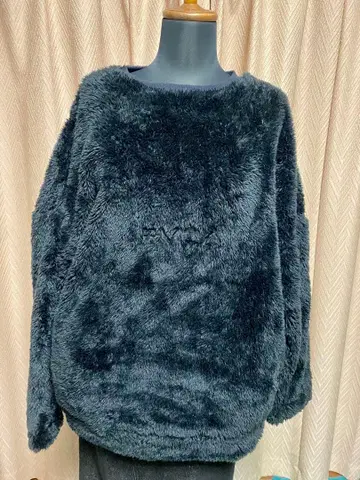 RVCA 블랙 복슬복슬 플리스 트레이닝복