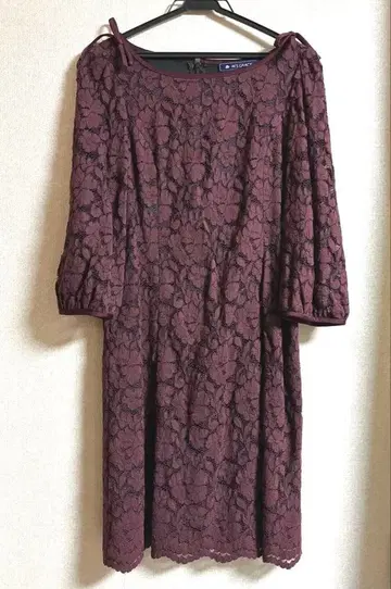 엠즈 그레이시 버건디 레이스 원피스