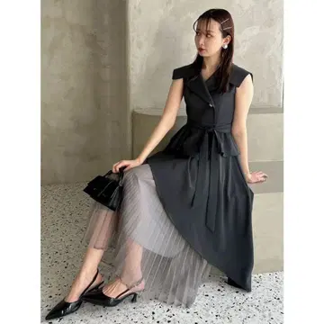 [ 하자품 새상품급 ] dazzlin 아지메 플리츠 트렌치 원피스 차콜