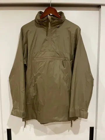 영국군 PCS 아노락 L