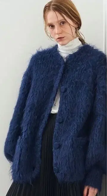 클라네 SHAGGYOVERCARDIGAN