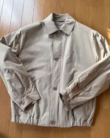 Lancel 베이지 단추식 자켓