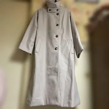 라이트 그레이 롱 코트