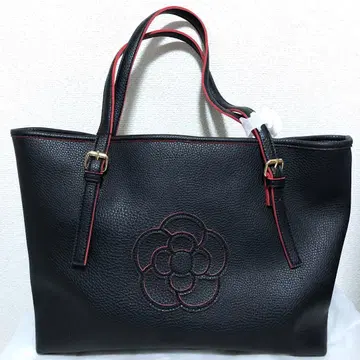 새상품 클레이서스 까멜리아 가죽 A4 토트백 블랙 x 레드