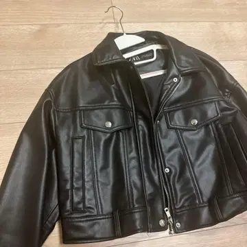 ZARA 블랙 숏 가죽 자켓 S