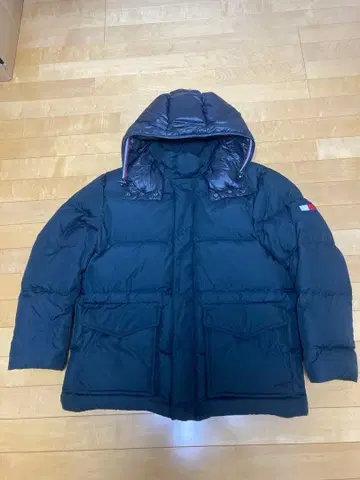 타미힐피거 다운 자켓 블랙