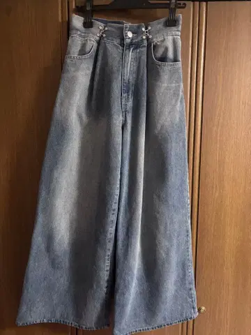 Chico 하트 프린트 박스 와이드 데님 팬츠