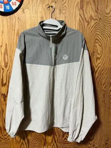 하프 지퍼 나일론 자켓 그레이/화이트