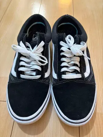 Vans 블랙/화이트 스니커즈