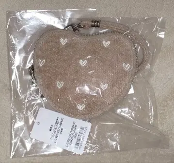 새상품 러브러리 바이 페이 페이 하트 하트형 파우치 베이지