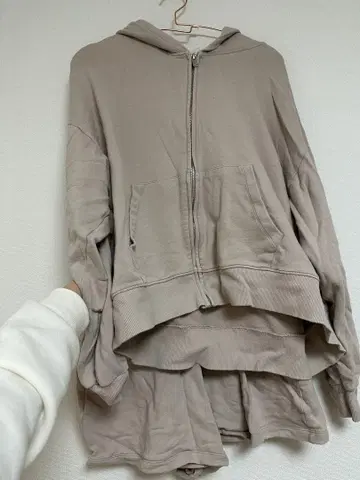 꽃무늬 프린트 후드 부착 룸웨어 세트