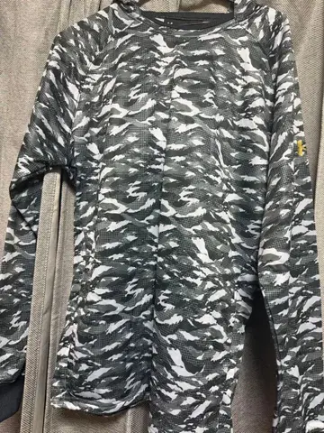 남성용 긴팔 후드 부착 트레이닝복 카모플라쥬