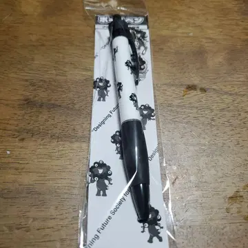 블랙 미야쿠미야쿠 볼펜 아크릴 참 포함