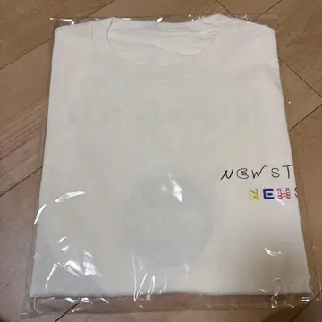 [ 미개봉 새상품 ] NEWS 4부작 완결 기념 T셔츠