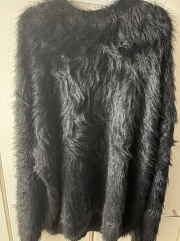 [ Lui's ] 샤기 크루넥 니트