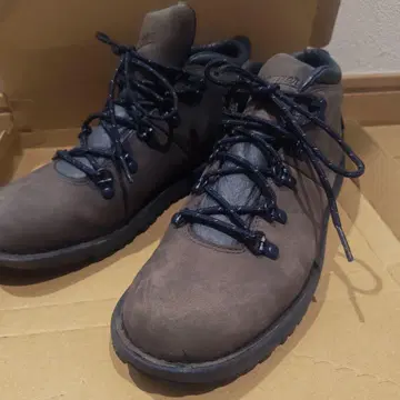 Danner tramline 917 navy 32536