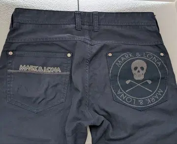 MARK & LONA 스컬 디자인 골프 팬츠 네이비