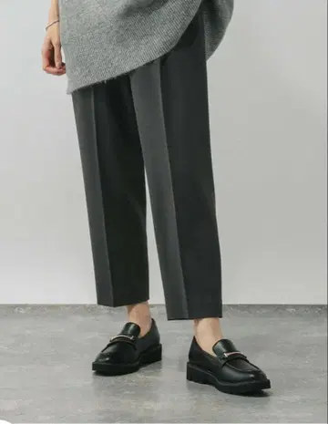 요시타카 유리코 착용/따뜻한 아름다운 실루엣 테이퍼드 팬츠/575203