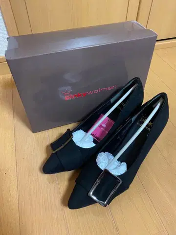 pinky woman 블랙 하이힐 버클 포함 24.5cm