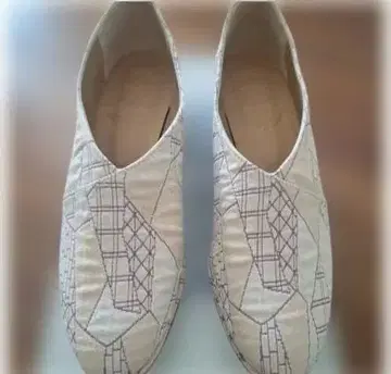 유나이티드 애로우즈 스티브 아란