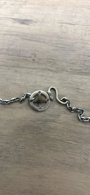 깃털 모티브 실버 목걸이