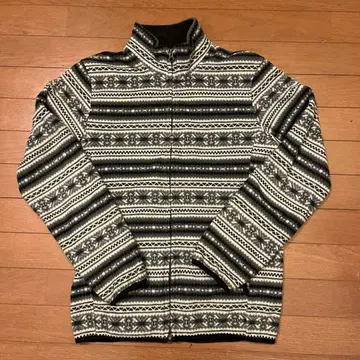 UNIQLO 블랙 그레이 무늬 플리스 자켓 M