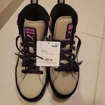 PUMA 하이컷 스니커즈 베이지/블랙/핑크