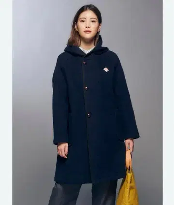 단톤 울모사 코트