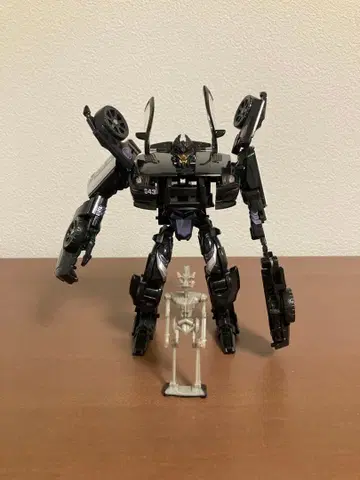 트랜스포머 바리케이드 디셉티콘 바리케이드 MD-02