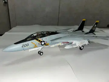 1/48 미국 해군 F14 톰캣 졸리 로저스 전투기 완성품