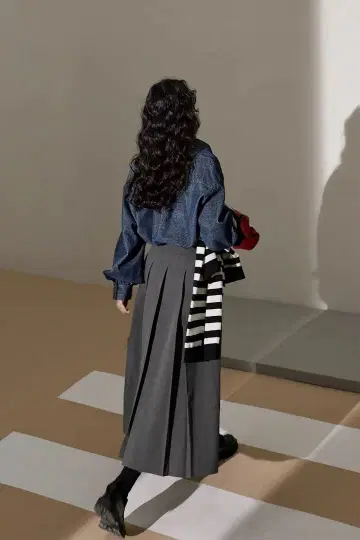 KUOSE 롱 플리츠 스커트