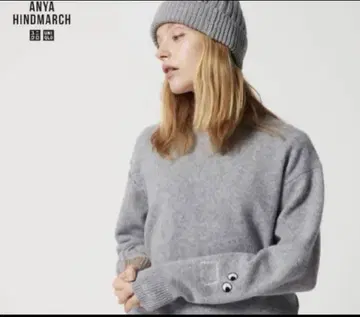 새상품 M 아냐 힌드마치 유니클로 UNIQLO 스웨터