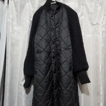 새상품급 HERENCIA 도킹 퀼팅 롱 코트 블랙 M 사이즈