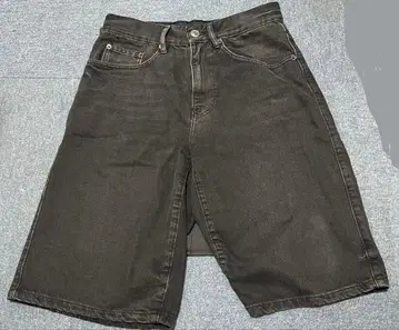 ZARA 블랙 숏팬츠