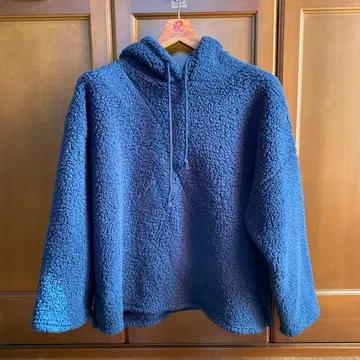 새상품급 네이비 후드 부착 플리스 자켓 LL