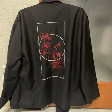 고독 피안화 자수 테일러드 자켓 M 사이즈