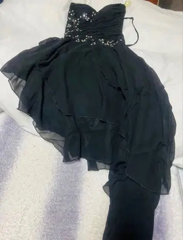 [ 새상품 ] 블랙 비대칭 드레스