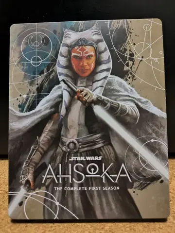 스타 워즈 아소카 Blu-ray 스틸북